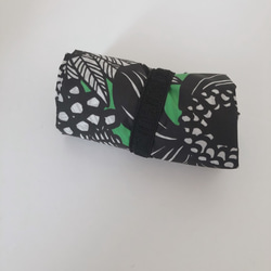 1159）痛くないエコバッグ　ナイロン　北欧風　アートフラワー　グリーン　ゴムでとめるだけで小さく　持ち手カバー付 3枚目の画像