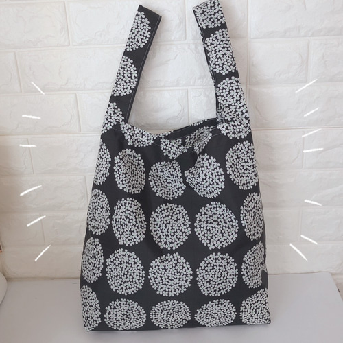 1160）痛くないエコバッグ ナイロン 北欧風 サークルフラワー 紫陽花