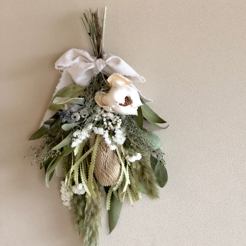 ドライフラワー グリーンホワイトスワッグ-コムデギャルソンガンリュウ