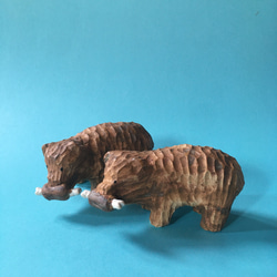 木彫り熊(マンモス肉) 5枚目の画像