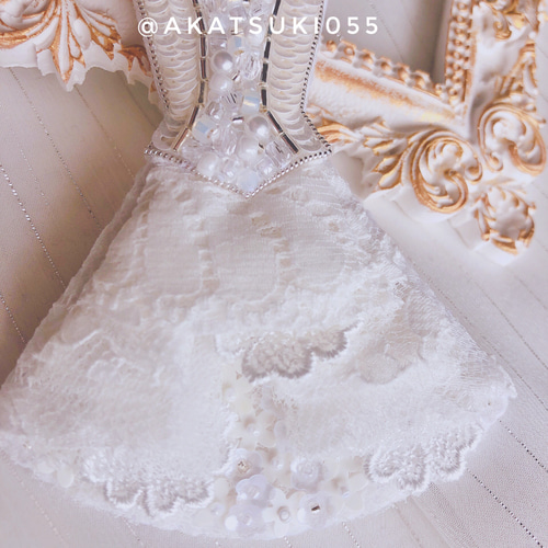 ビーズ刺繍ブローチ⭐︎レースドレス ブローチ Akatuki 通販