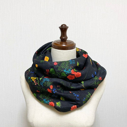 リネン100％ 花柄 スヌード 春 夏 秋 黒 スヌード MATOI 通販 11320296