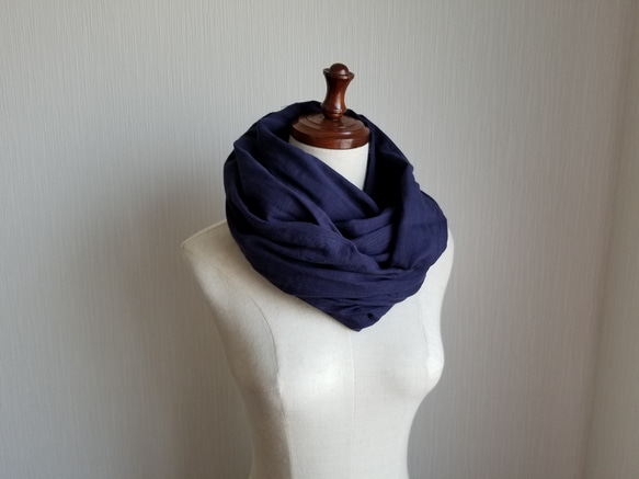 スラブダブルガーゼ　スヌード　ネイビー　コットン 3枚目の画像