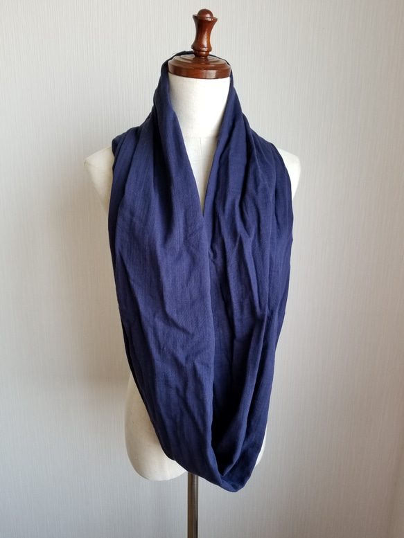 スラブダブルガーゼ　スヌード　ネイビー　コットン 4枚目の画像