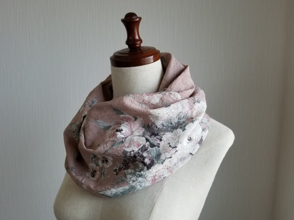 YUWA　花柄スヌード　ピンク　春夏 2枚目の画像