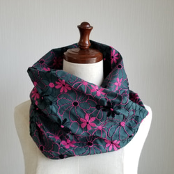 花柄　刺繍　スヌード　春夏 1枚目の画像