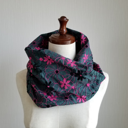 花柄　刺繍　スヌード　春夏 5枚目の画像