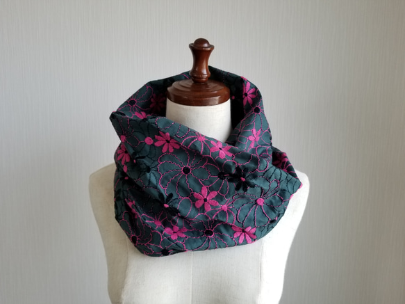 花柄　刺繍　スヌード　春夏 5枚目の画像