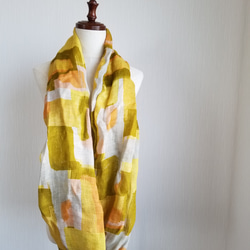 リネンガーゼのスヌード　春夏秋冬　黄色 4枚目の画像