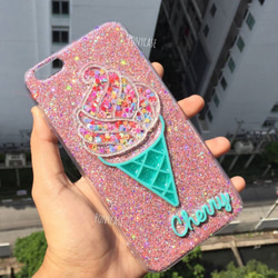 ソフトクリーム★キラキラ★世界で1つ★名入れいりスマホケース★ponycase★カスタムスマホケース 1枚目の画像