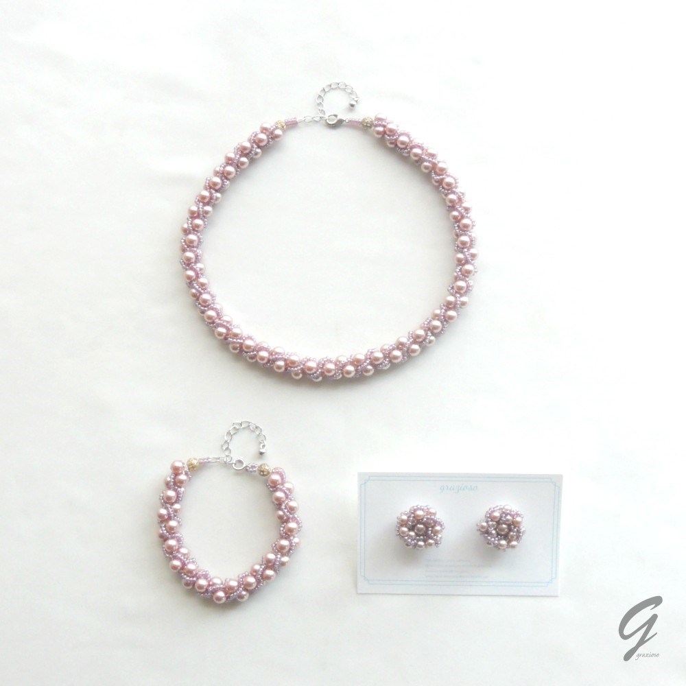 ★3点セット★桜のつぼみⅢ: : : ビーズクロッシェネックレス・ブレスレット・イヤリング