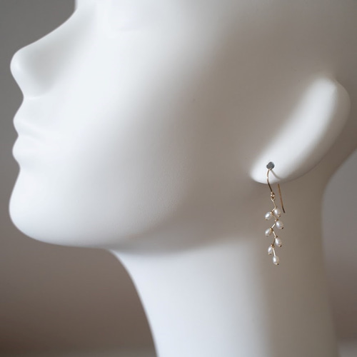 琵琶湖パール＊湖の実 ピアス｛再販｝ ピアス（フック・チェーン