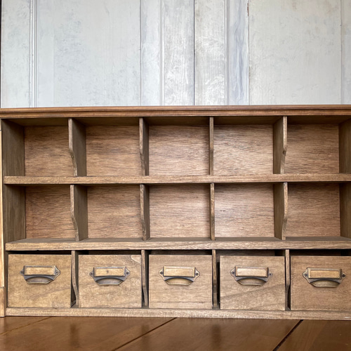 アンティーク風・壁掛けディスプレイ棚 壁掛けラック・ウォール