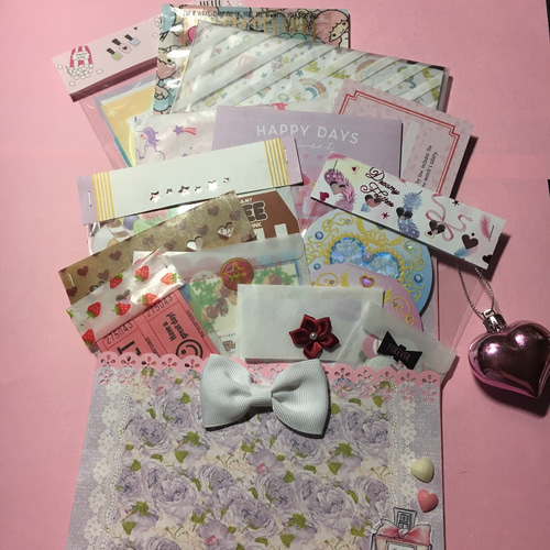 【おすそ分け】ピンクカラー　ローディットペーパーバッグ　紙もの　素材　コラージュ おすそ分け ローディッドペーパーバッグ▹▸﻿ぶどうオレ メモ帳