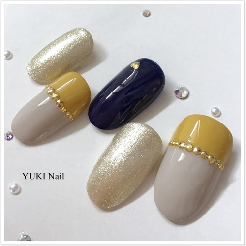 ネイビー×マスタードイエローの秋冬カラー ネイルチップ（つけ爪