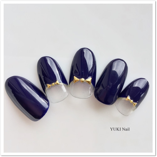 ネイビーのリボンのネイル ネイルチップ（つけ爪） yuki-nail 通販