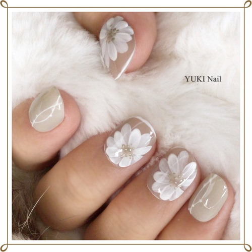 爪いっぱいフラワーネイル ネイルチップ（つけ爪） yuki-nail 通販