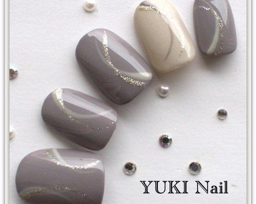 赤茶のチェックネイル ネイルチップ（つけ爪） yuki-nail 通販