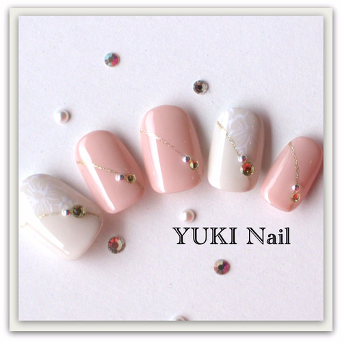 【専用ページ】ネイルチップ2点 2色のフラワーネイル ネイルチップ（つけ爪） yuki-nail 通販