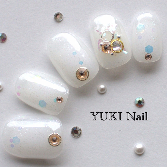 ゆち ネイルチップ 71H7wICz6tL._UF350,350_QL50_.jpg