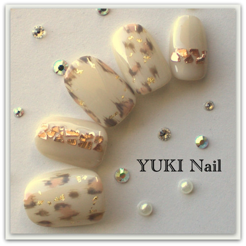 上品なレオパードネイル ネイルチップ（つけ爪） yuki-nail 通販