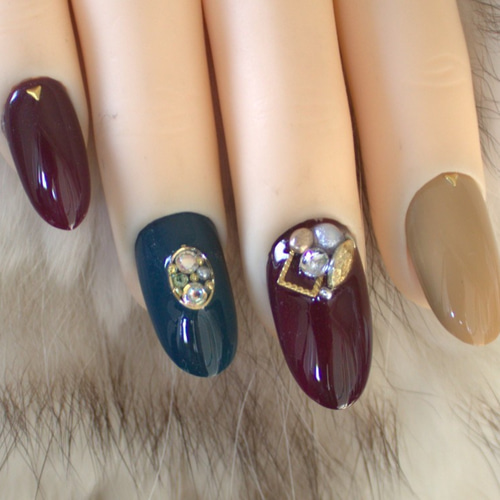 秋冬の3色ネイル ネイルチップ（つけ爪） yuki-nail 通販