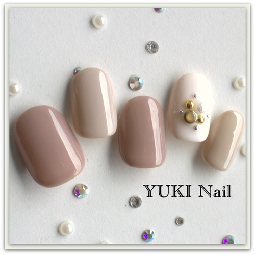 3色のシンプルネイル ネイルチップ（つけ爪） yuki-nail 通販
