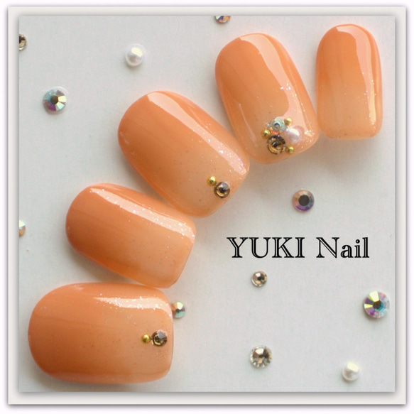 オレンジベージュのグラデーションネイル ネイルチップ（つけ爪） yuki