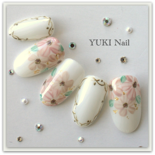 アンティーク・フラワーネイル ネイルチップ（つけ爪） yuki-nail 通販  