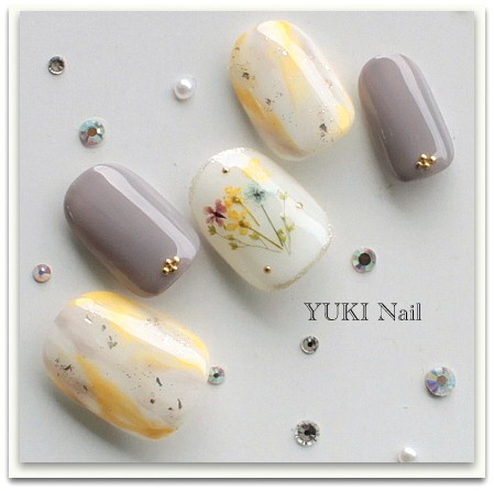 ネイルチップ・付け爪 YUKI