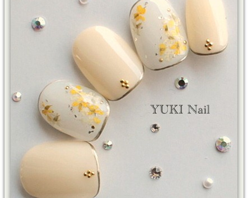 花ネイルチップ da550c44820e77d9545a0de961799c