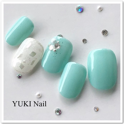ミントグリーンの爽やかネイル ネイルチップ（つけ爪） yuki-nail 通販
