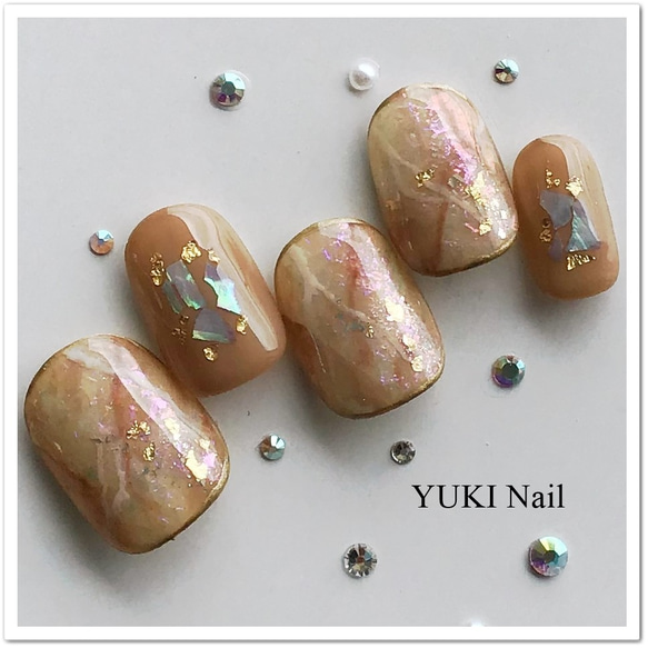 秋冬まで使えるタイダイ柄とシェルネイル ネイルチップ（つけ爪） yuki