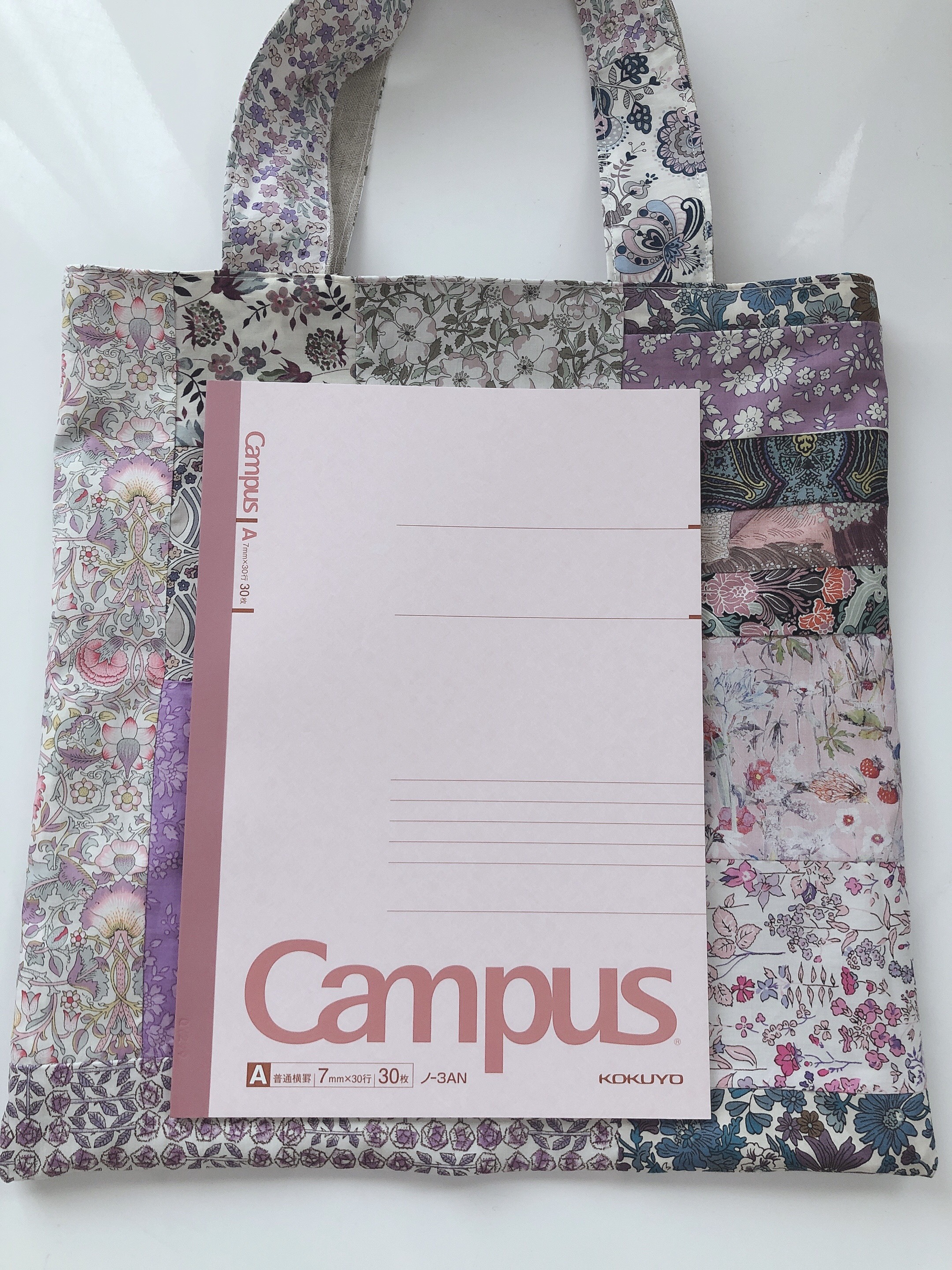 ◆matibari◆リバティパッチワークのペタンコトート◆パープル系×リネン、ナチュラル