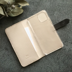 牛毛皮ハラコ  iPhone SE1・12mini・13miniケース flap belt /white 5枚目の画像