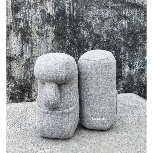 笑顔のモアイ】ミディアムグレーのモアイ像 - ミニモアイ ぬいぐるみ