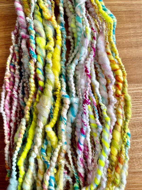 アートヤーン(280)約40g 1144円 アートヤーン 手紡ぎ糸 毛糸 hygge