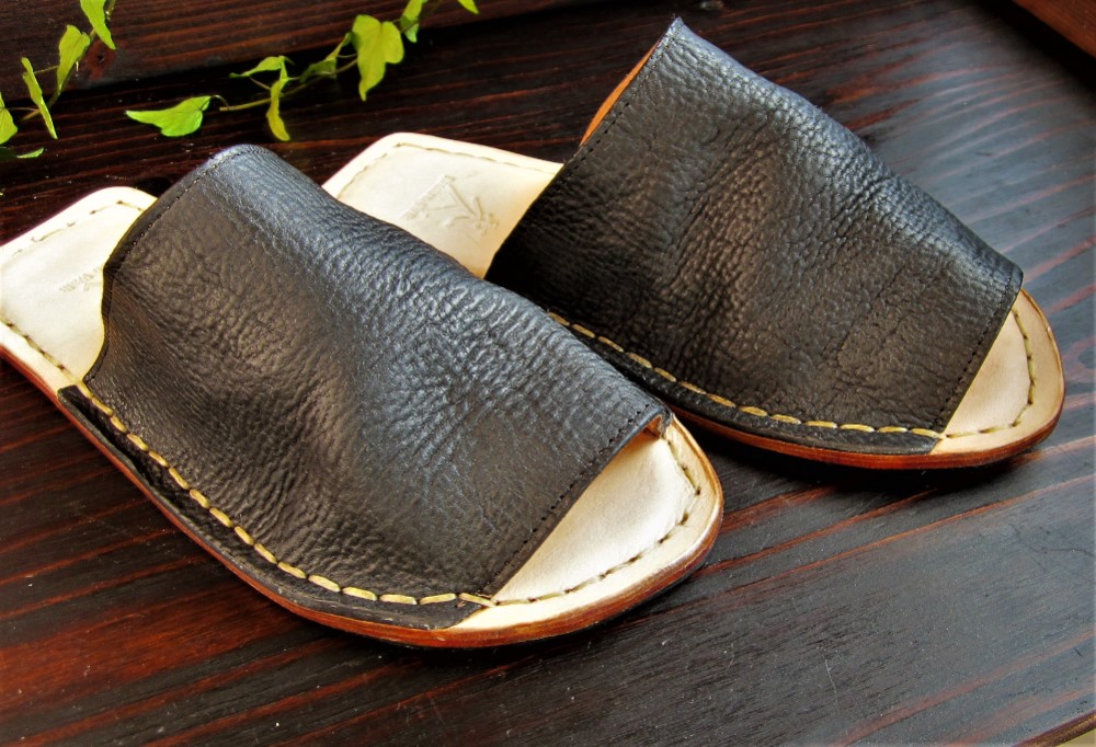 オーダーメイド　手縫い革スリッパ　ブラック　Ｍ、Ｌサイズ