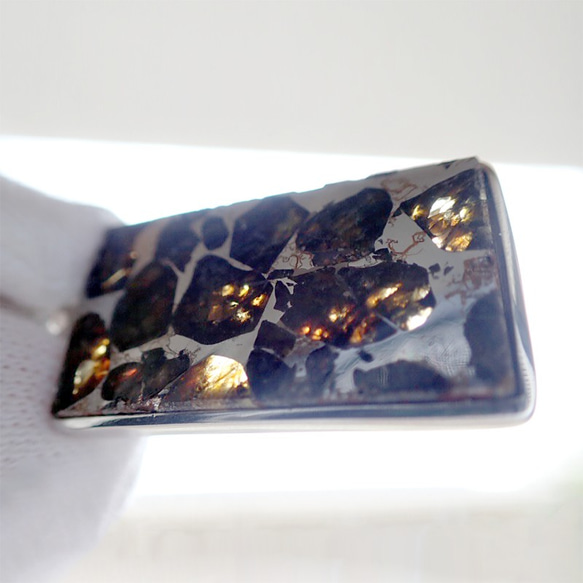 【新作・希少石】パラサイト隕石ペンダントヘッド[A] 6.4g 5枚目の画像