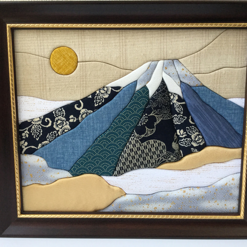 在庫一掃OFF/期間限定】きめこみパッチワーク/藍の富士山