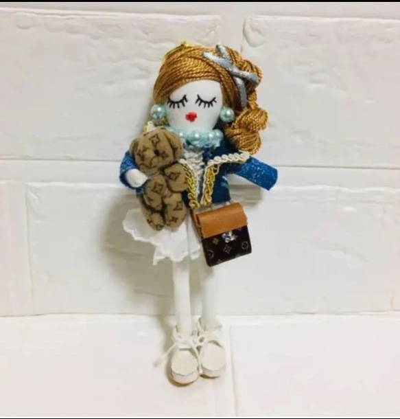 ハンドメイド❋ドールチャーム ＆くまチャーム❋バッグチャーム お人形 ハンドメイド ドールチャーム ＆くまチャーム バッグチャーム お人形