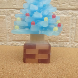 ブルーなクリスマスツリーのキャンドル 4枚目の画像