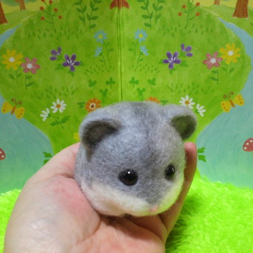 ♥️羊毛フェルト♥️ハムスターちゃん×4♪ ちーたんに会いたくて羊毛フェルトになったハムちゃん | 羊毛