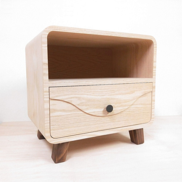 WOOLI 床頭櫃 - 單層抽屜小圓弧款 - 白橡木 客製化 第4張的照片