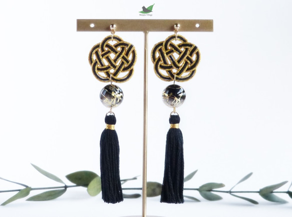 平梅結びの水引ピアス ピアス（その他） mojopu-village 通販 8382000