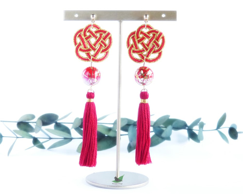 平梅結びの水引ピアス～赤～ ピアス（その他） mojopu-village 通販