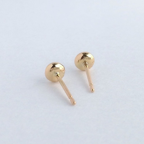 サフィレット⭐︎スタッドピアス K10レッドアベンチュリン オーバルカボション スタッドピアス