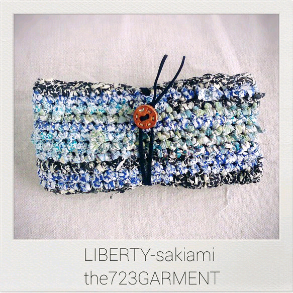 LIBERTY - sakiami : 眼鏡ケース L-size (blue＆ black) 2枚目の画像