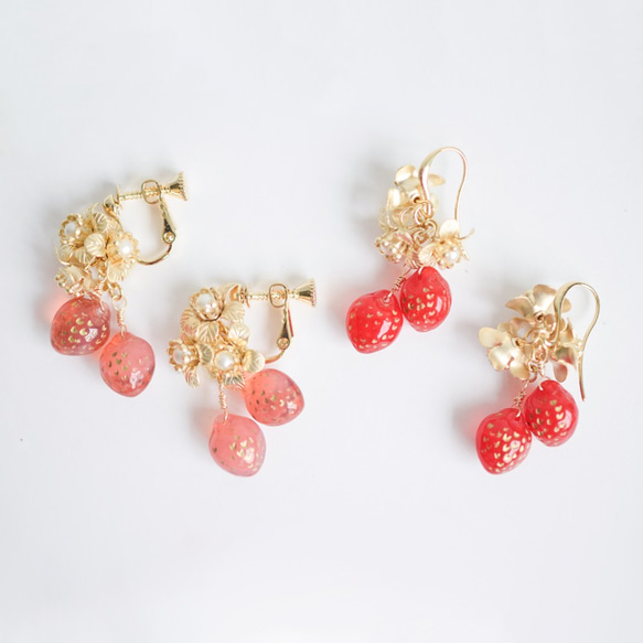 《Strawberry Garden》いちごモチーフのピアス/イヤリング 【現在レッドのみ在庫あり】 3枚目の画像