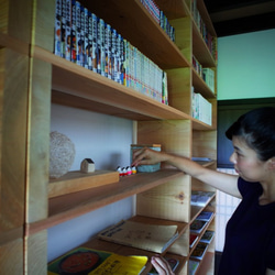 積み板の棚 /STACKED TIMBER SHELF 6枚目の画像